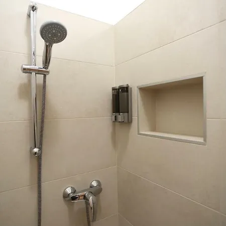Apartment Db - Dabasso